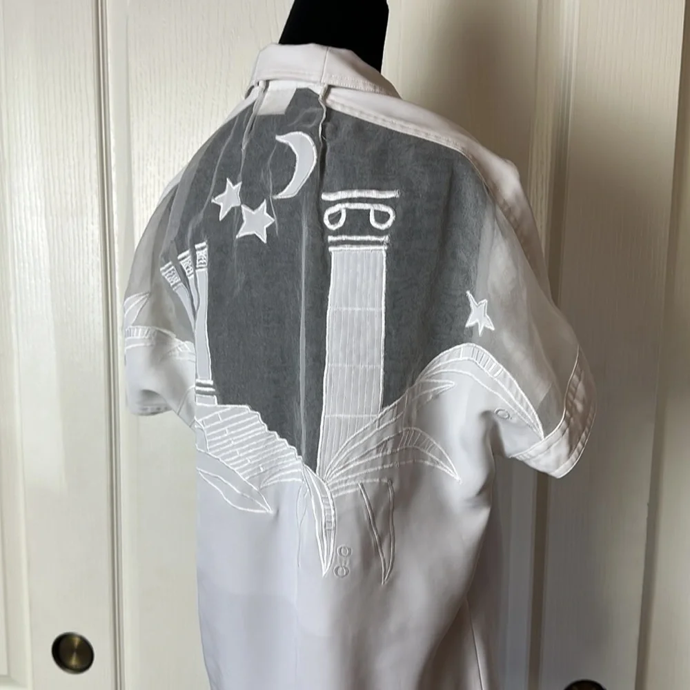 VINTAGE WHITE PEARL COLUMN STAR MOON BUTTON UP SHORT SLEEBE BLOUSE_4